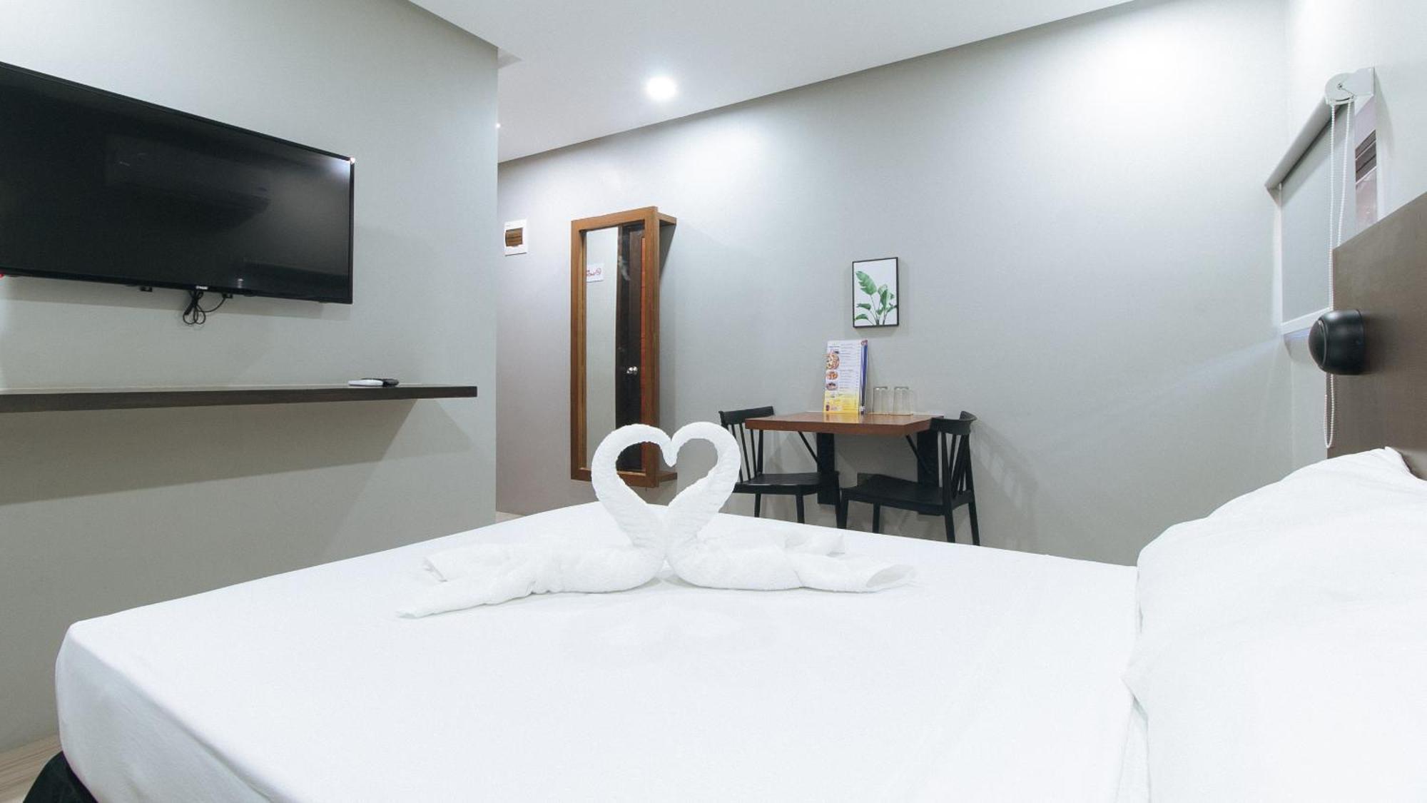 Sunny Day Residences Antipolo Εξωτερικό φωτογραφία